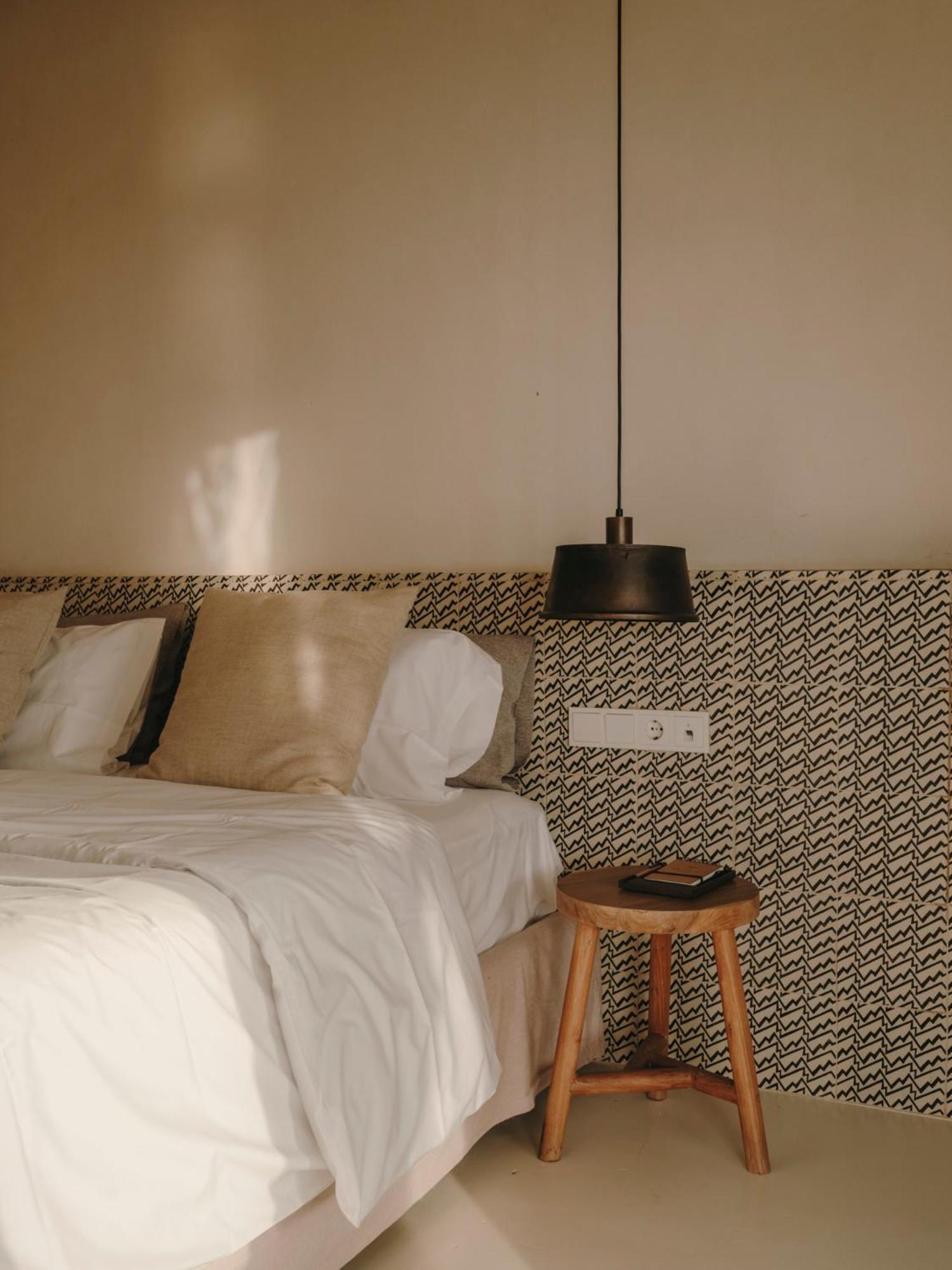 The Wild By Interni Hotel Kalafatis Bagian luar foto